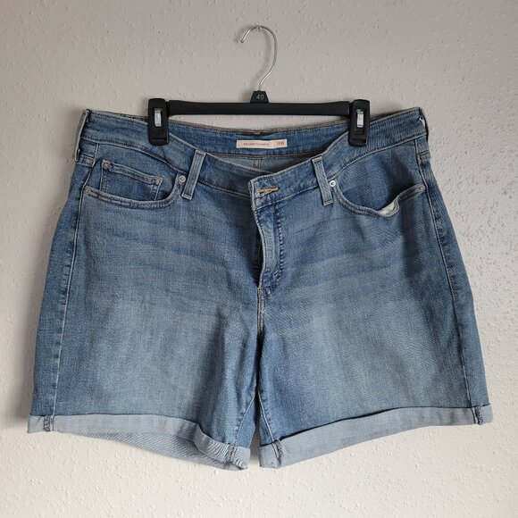 Levi Strauss and Co jeans shorts - Picture 1 of 6